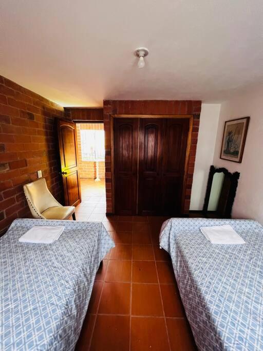 Hermosa casa , con parqueadero en Rionegro cerca al aeropuerto Villa Exterior foto